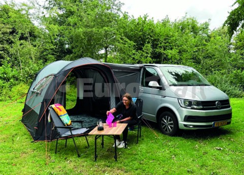 Ideale opblaasbare bustent (aansluithoogte 180-210cm).